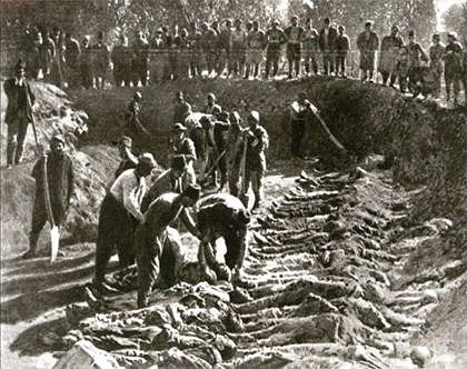 Enterrement des Arméniens victimes du massacre du 30 octobre 1895 à Erzeroum