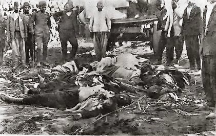 Arméniens massacrés à Adana, 1909.